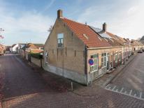 Kerkstraat 1, Hoedekenskerke